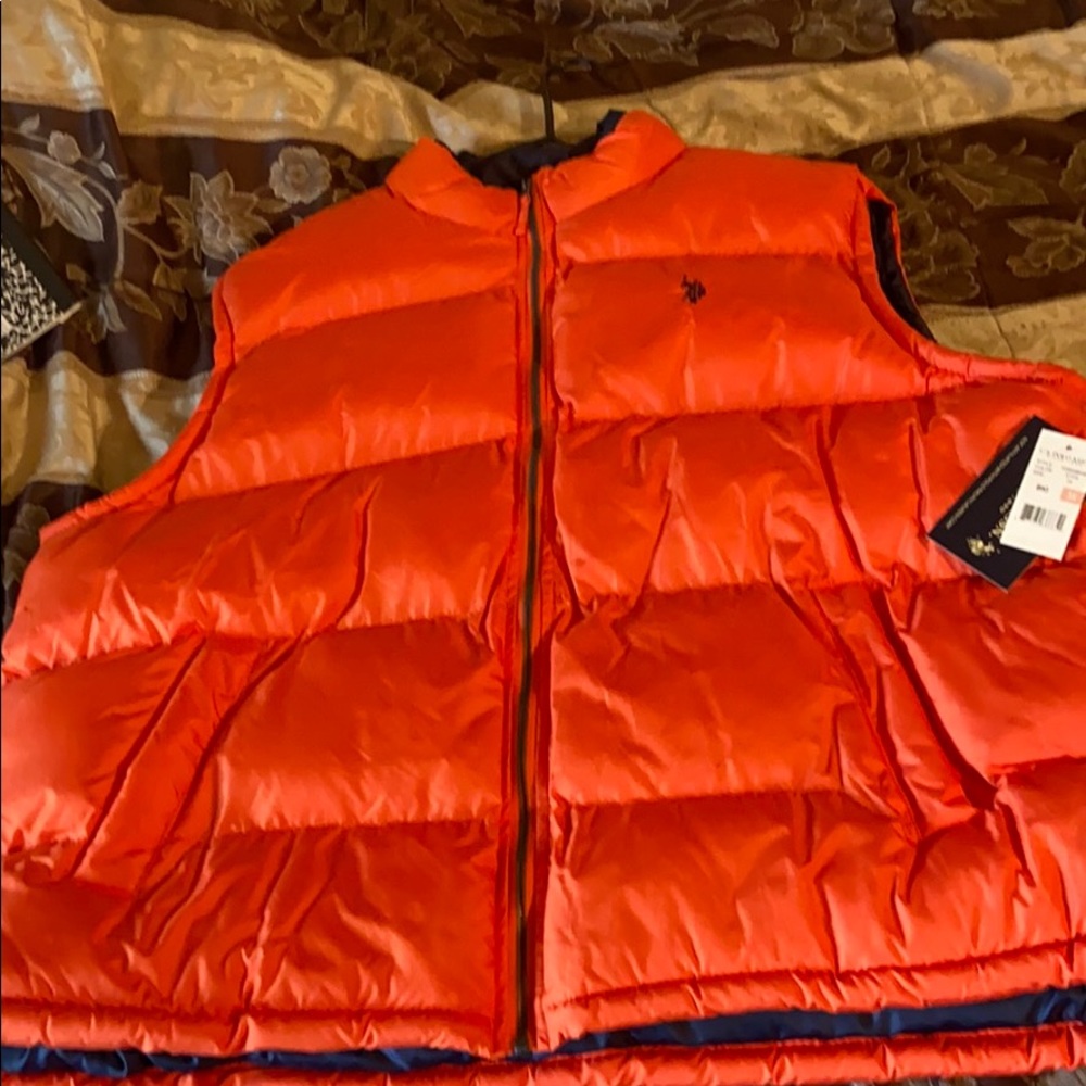 2 U.S. POLO ASSN. Vests